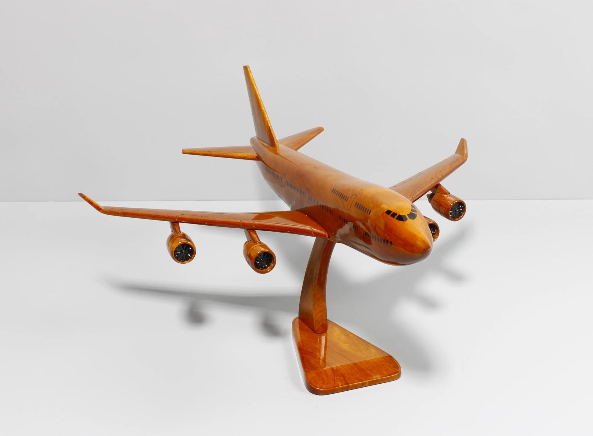 Boeing 747 handcrafted mahogany model on stand – premium aviation decor
