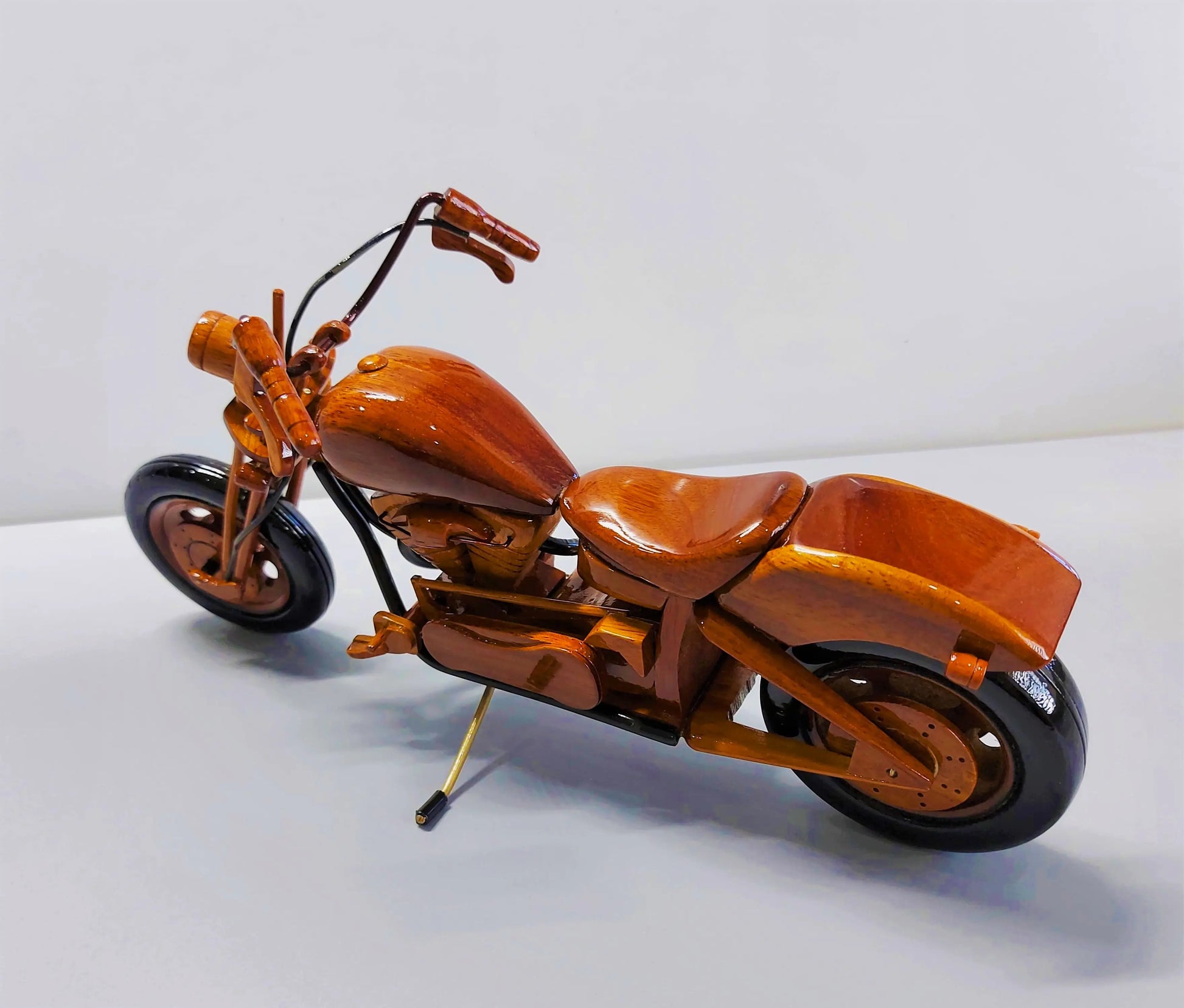Vintage wooden chopper – clean left side profile with seat and tank