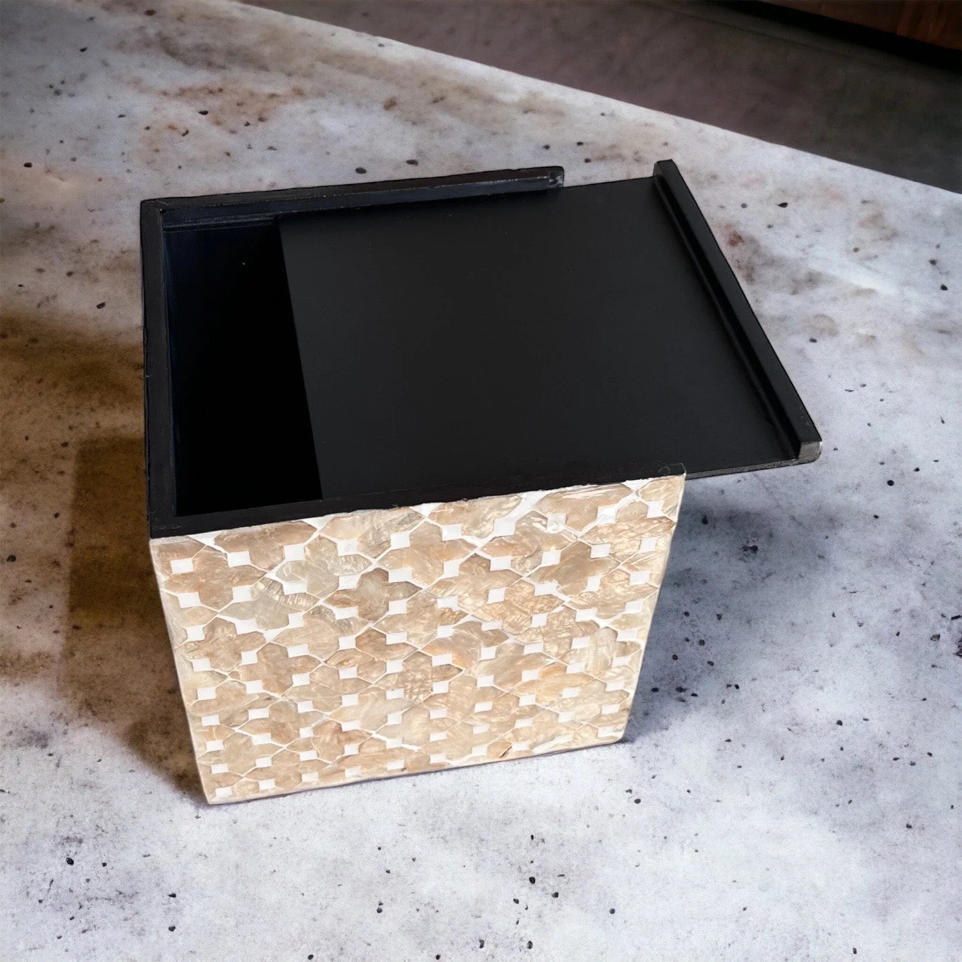 Tissue box holder with capiz shell inlay in light gold color