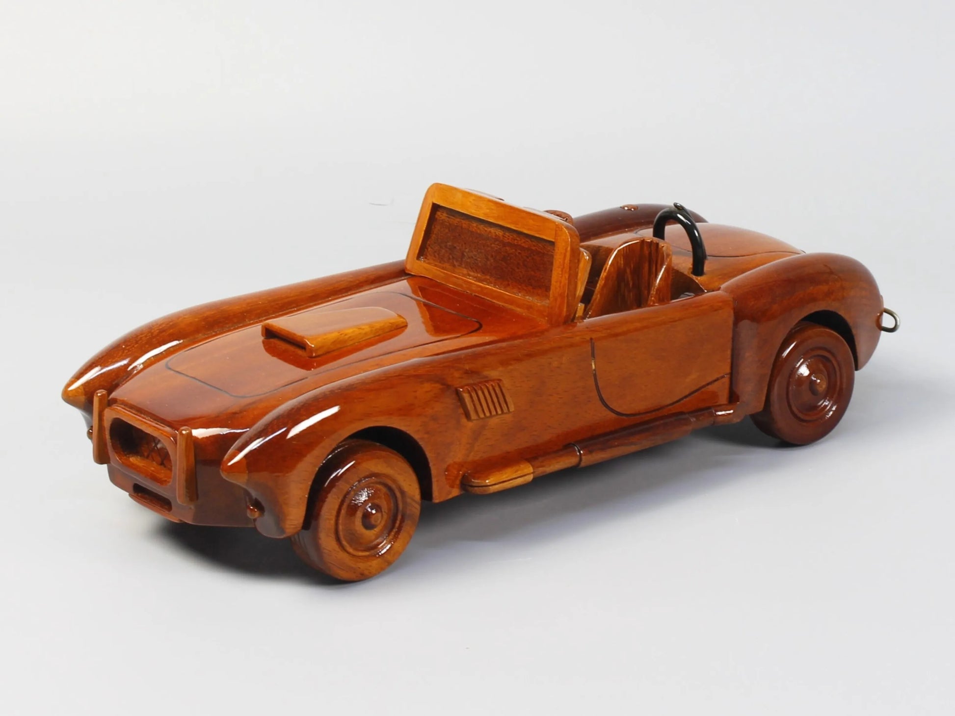 Front-right display of Shelby Cobra handcrafted model