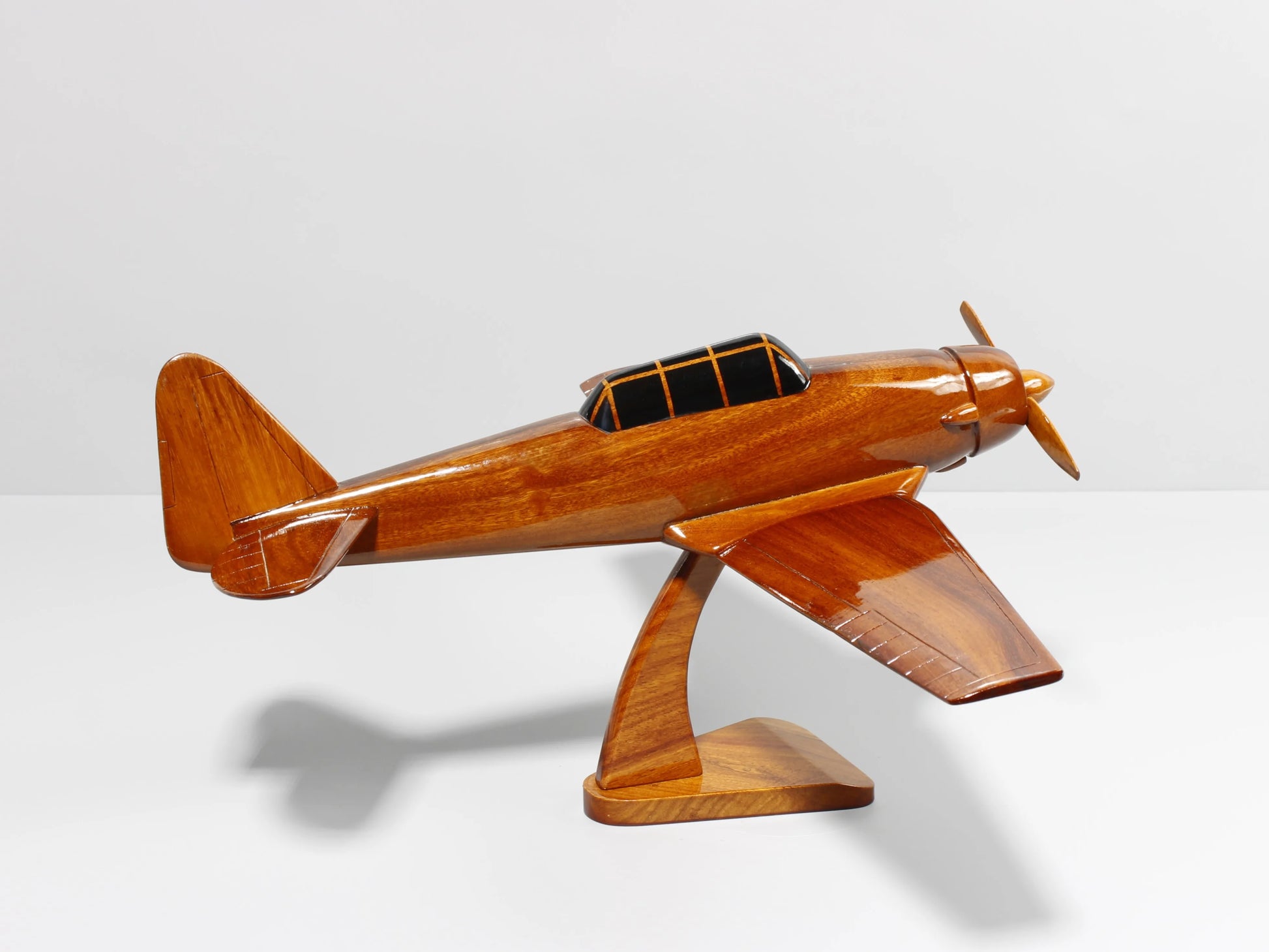 WWII T-6 Texan wooden warbird display model in classic pose – Premiumwoodart