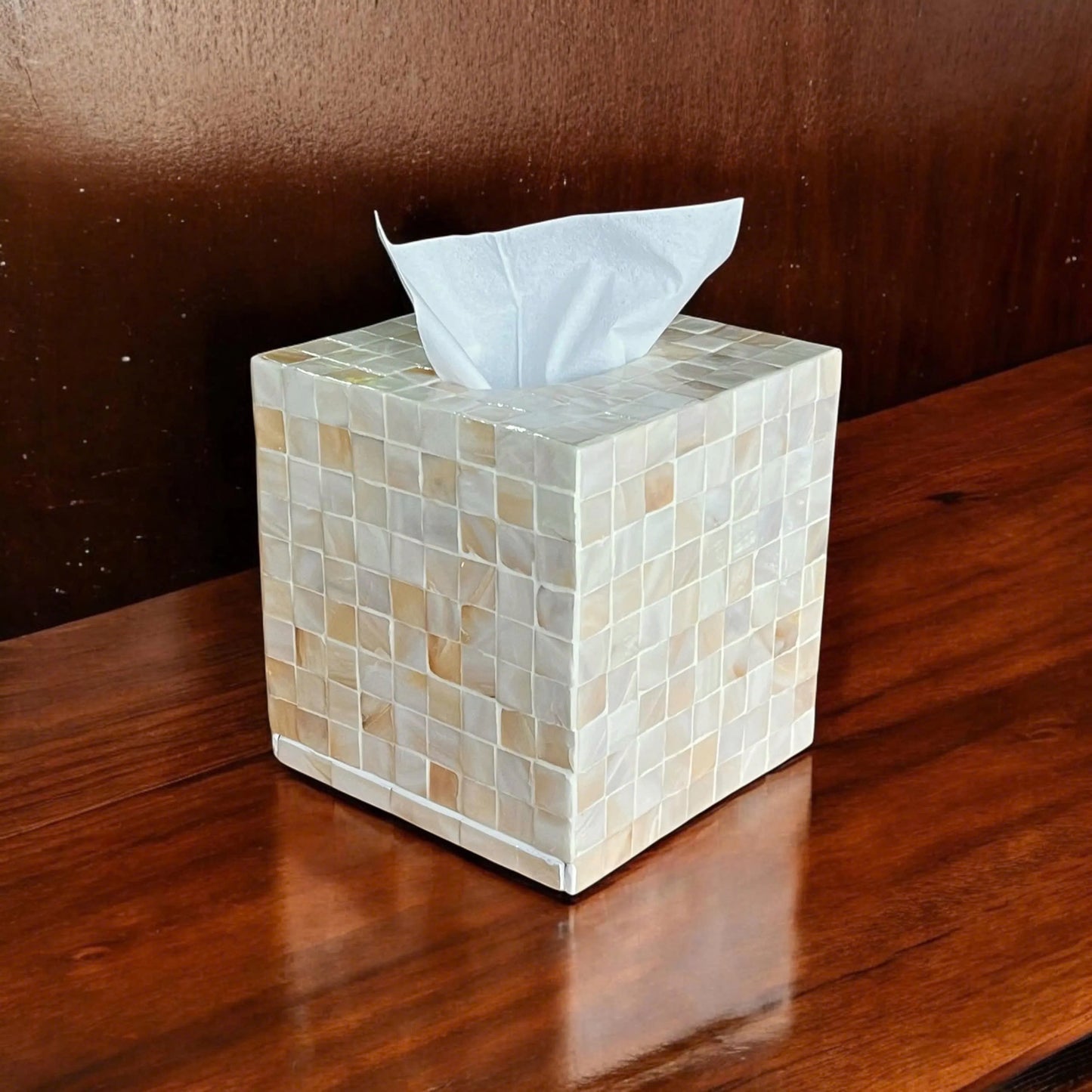 Mother pearl tissue box white mosaic pattern