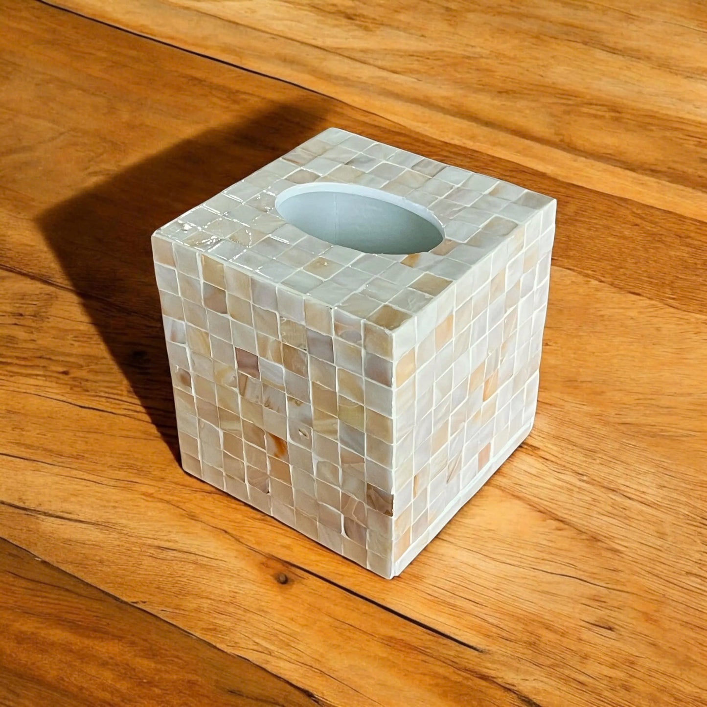 Mother pearl tissue box white mosaic pattern