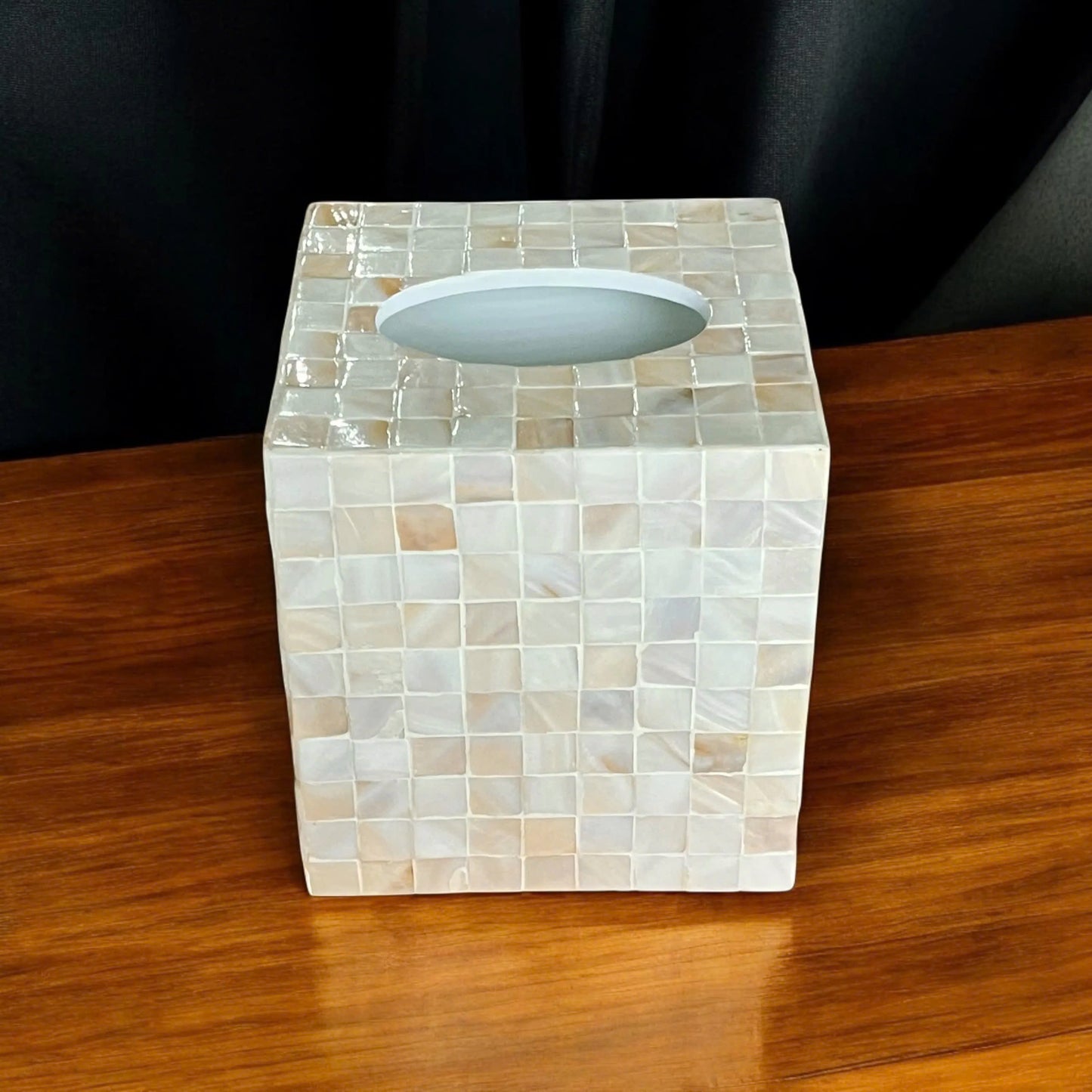 Mother pearl tissue box white mosaic pattern