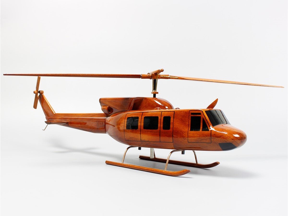 Bell 212 Twin Huey / UH-1N Huey Wood ModelVietnamwoodmodel