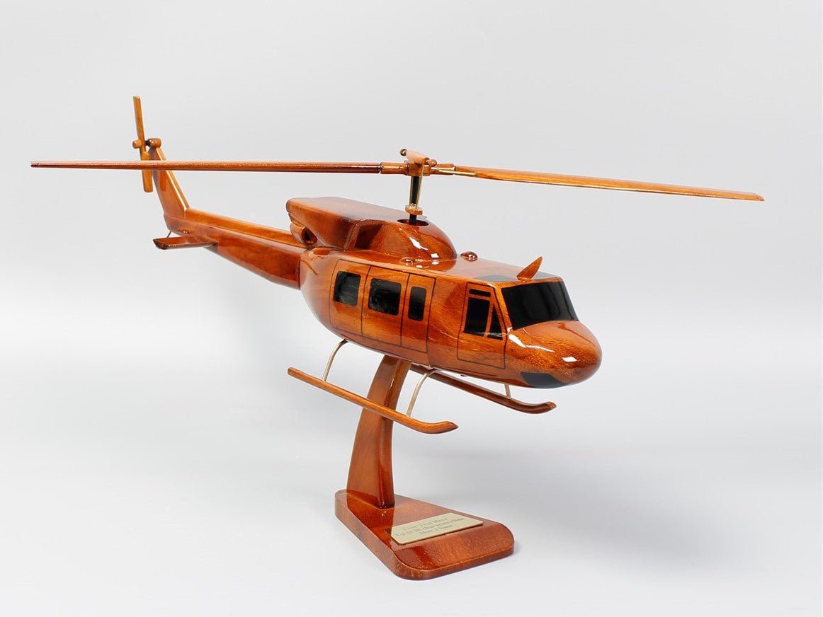 Bell 212 Twin Huey / UH-1N Huey Wood ModelVietnamwoodmodel