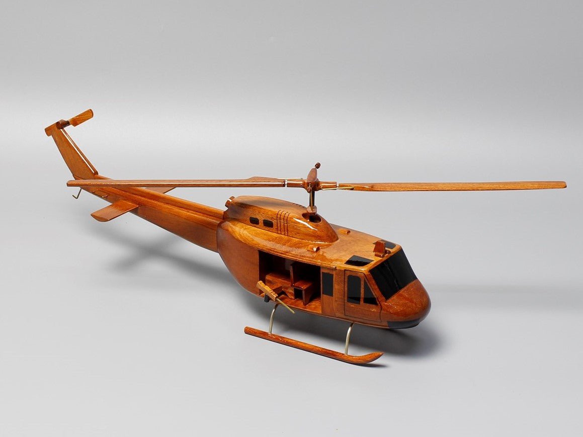 Bell UH-1 Huey helicopterVietnamwoodmodel