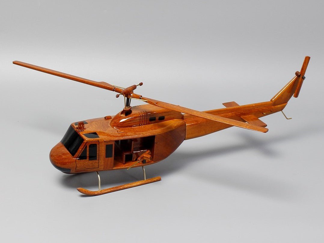 Bell UH-1 Huey helicopterVietnamwoodmodel
