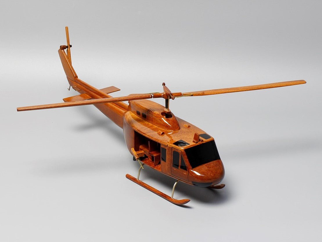 Bell UH-1 Huey helicopterVietnamwoodmodel