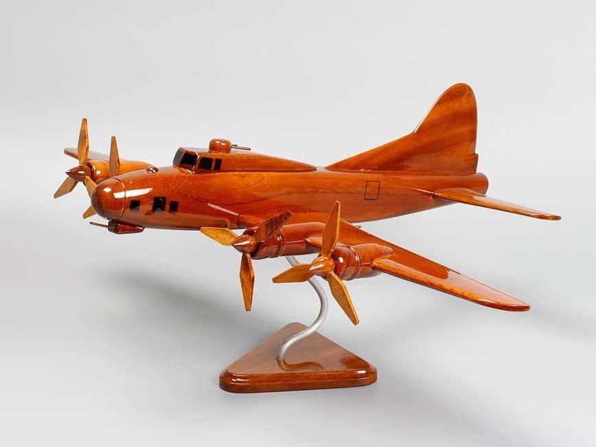 Boeing B-17 Flying Fortress Wood ModelVietnamwoodmodel