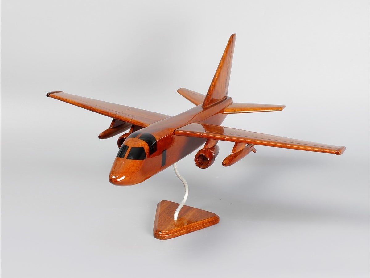 Exquisite Handcrafted Lockheed S-3 Viking Wood Model – An Aviation Enthusiast's Dream!Vietnamwoodmodel