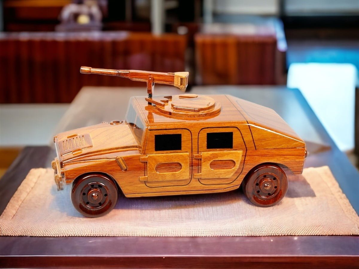 HMMWV HUMVEEVietnamwoodmodel