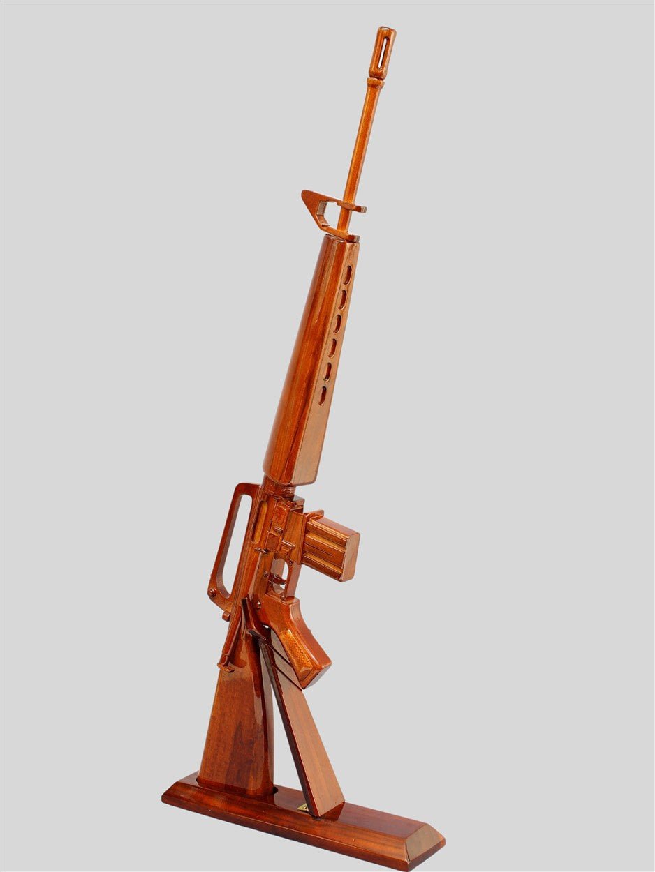 M-16 Rifle (Full scale)Vietnamwoodmodel