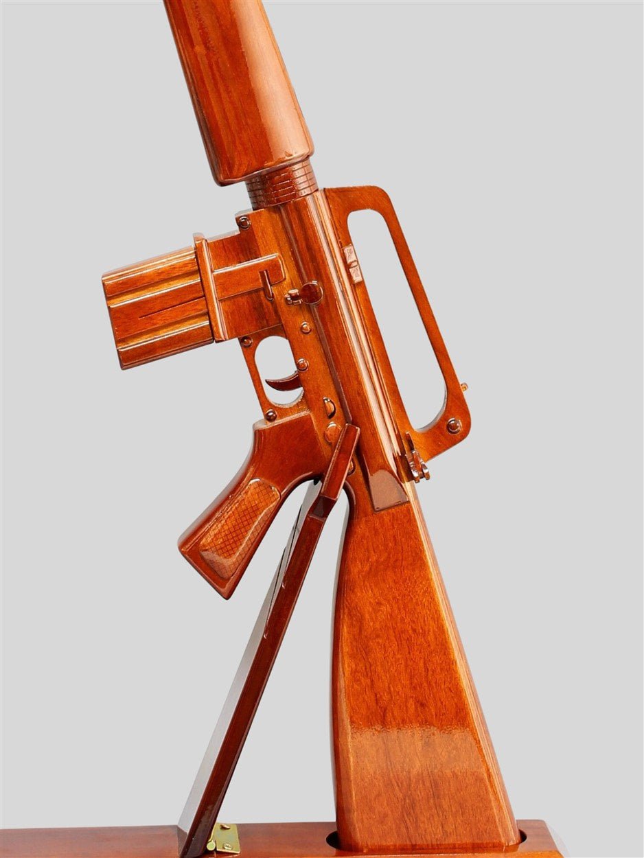 M-16 Rifle (Full scale)Vietnamwoodmodel