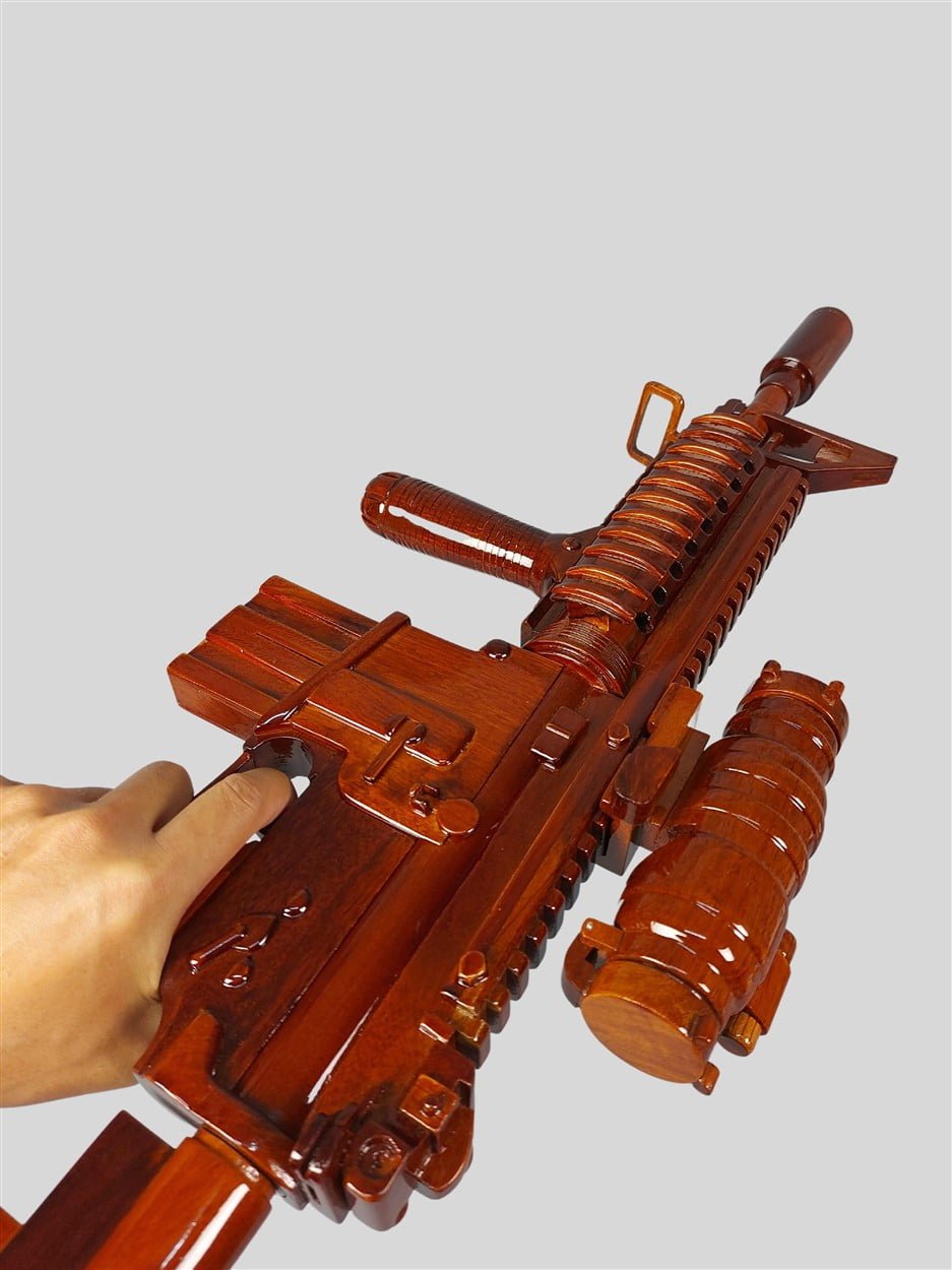 M-4 CARBINE GUN (FULL SCALE)Vietnamwoodmodel