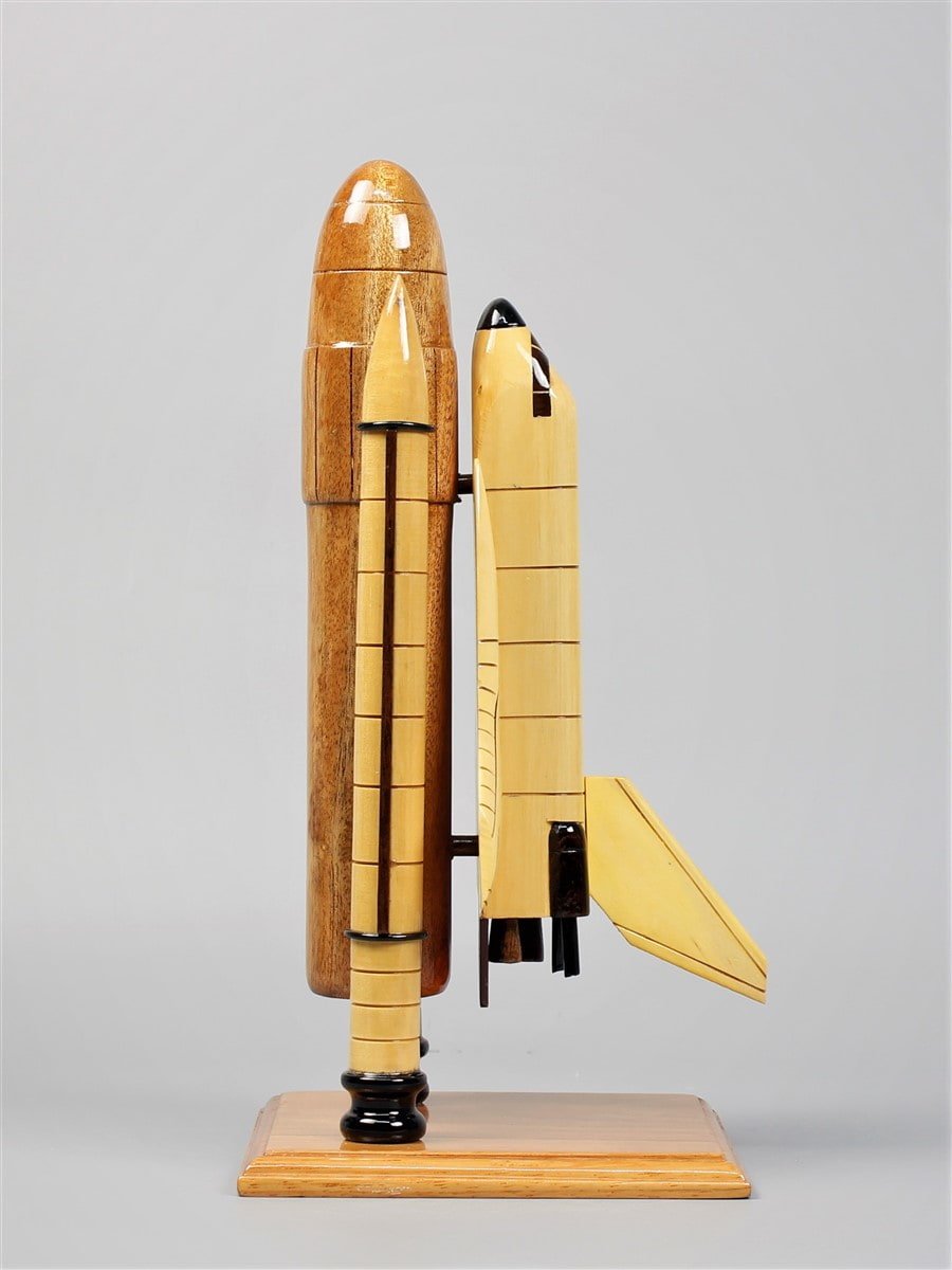 NASA's Space ShuttleVietnamwoodmodel