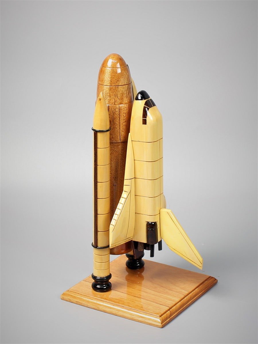NASA's Space ShuttleVietnamwoodmodel