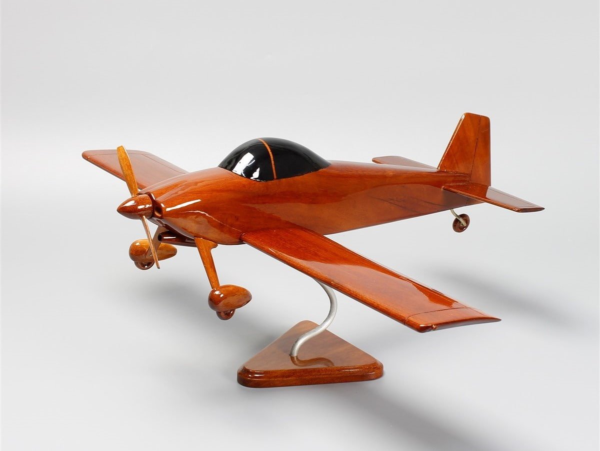 Van's Aircraft RV-6Vietnamwoodmodel