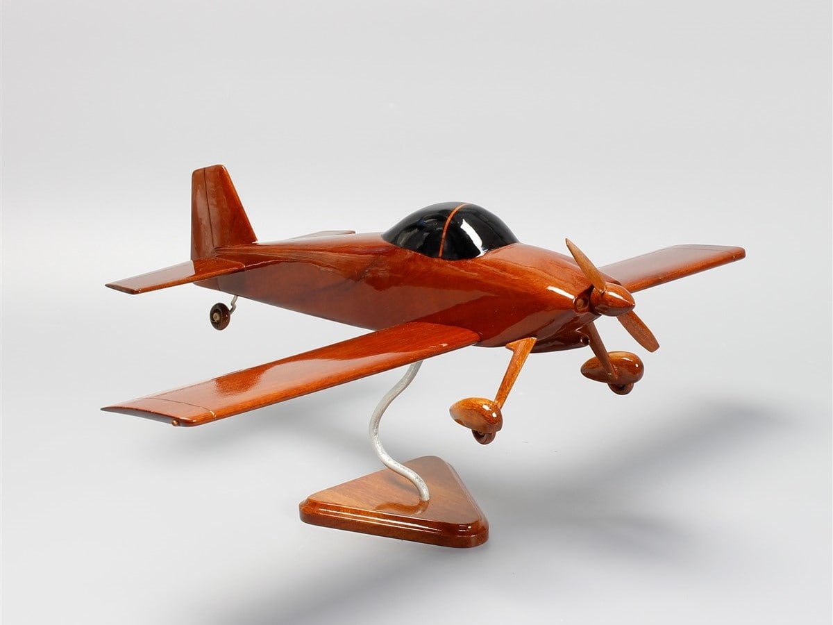 Van's Aircraft RV-6Vietnamwoodmodel