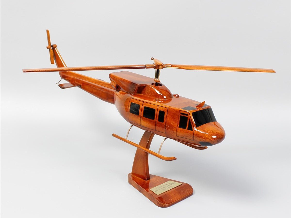 Bell 212 Twin Huey / UH-1N Huey Wood ModelVietnamwoodmodel