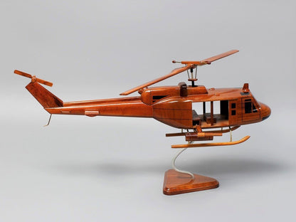Bell UH-1 Huey GunshipVietnamwoodmodel