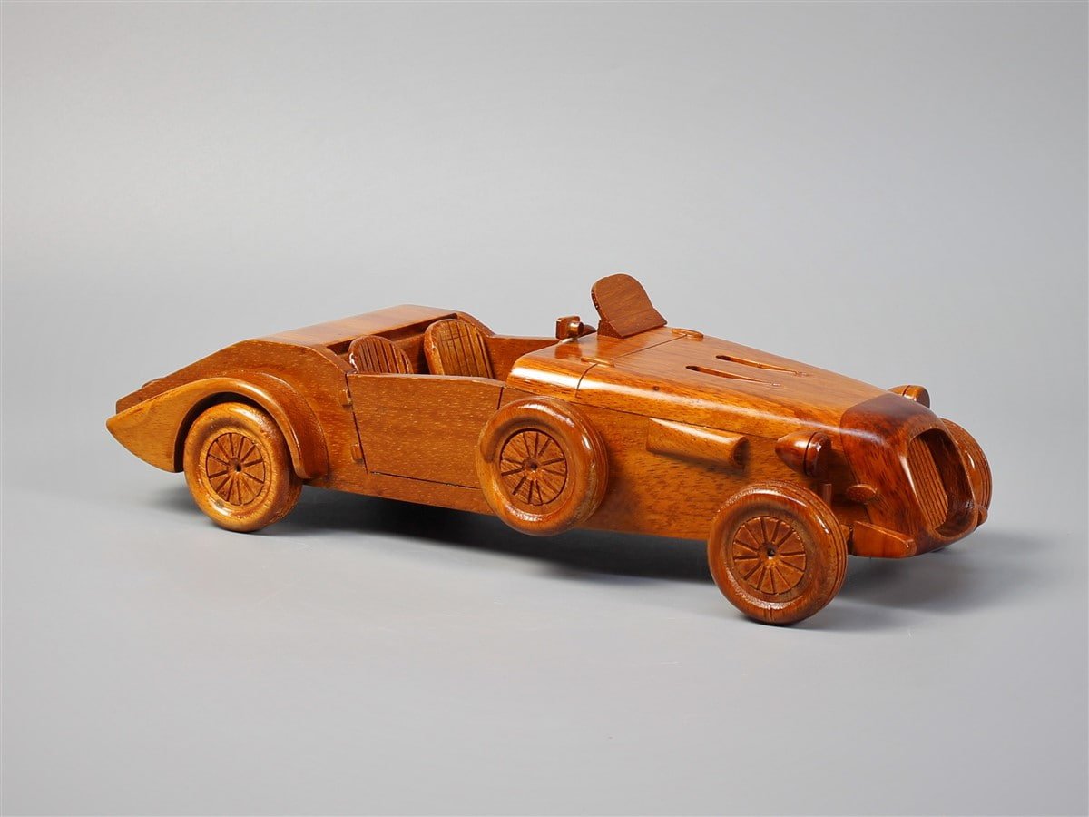 Classic BugattiVietnamwoodmodel